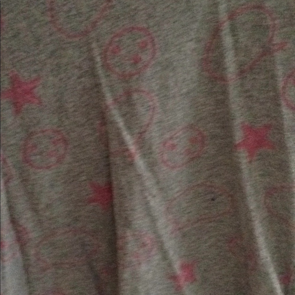 Grey Ellen Degeneres Gap Kids tshirt - Picture 3 of 5
